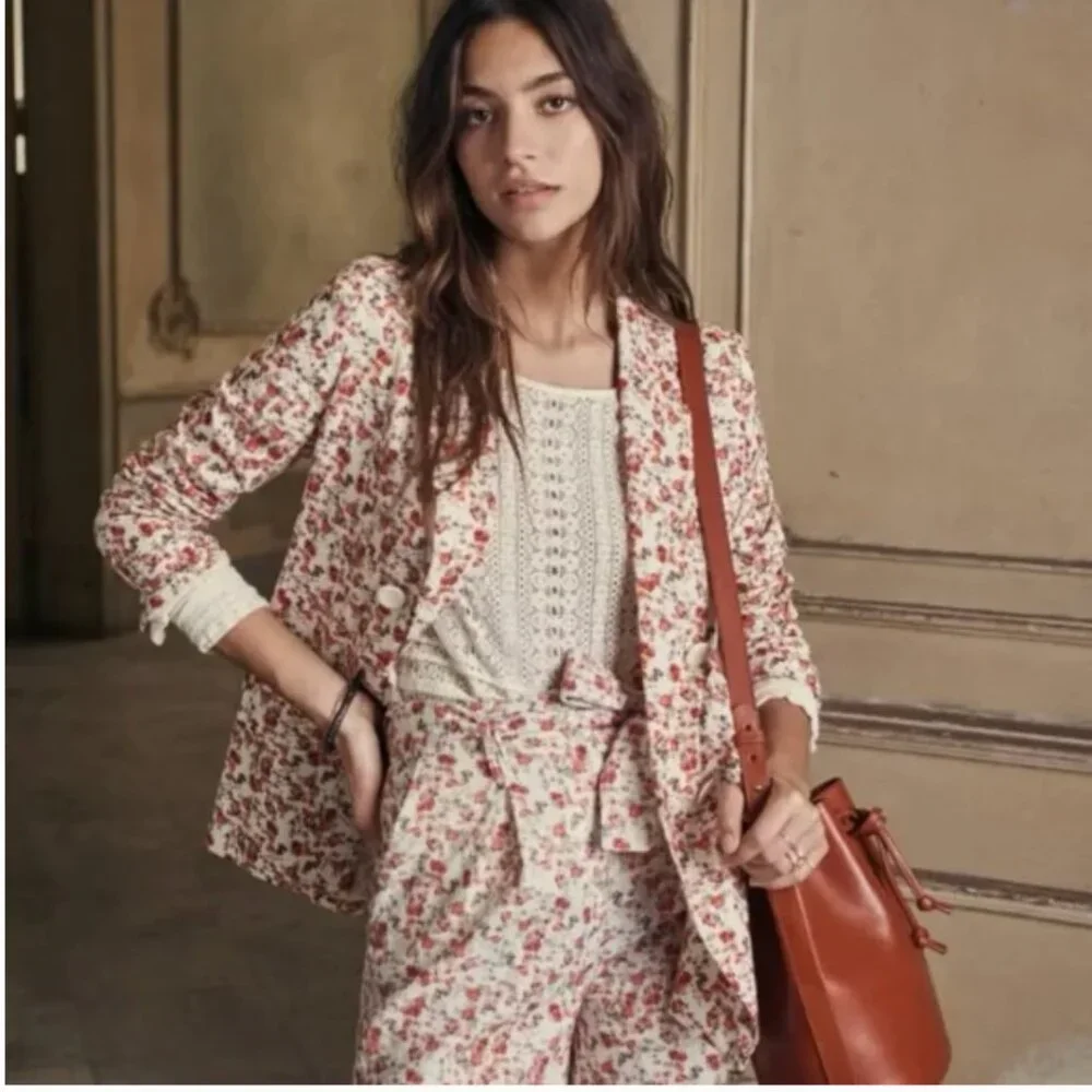 Sezane Lucas Short Fleurs Roses Fond Ecru 6 - Picture 3 of 10